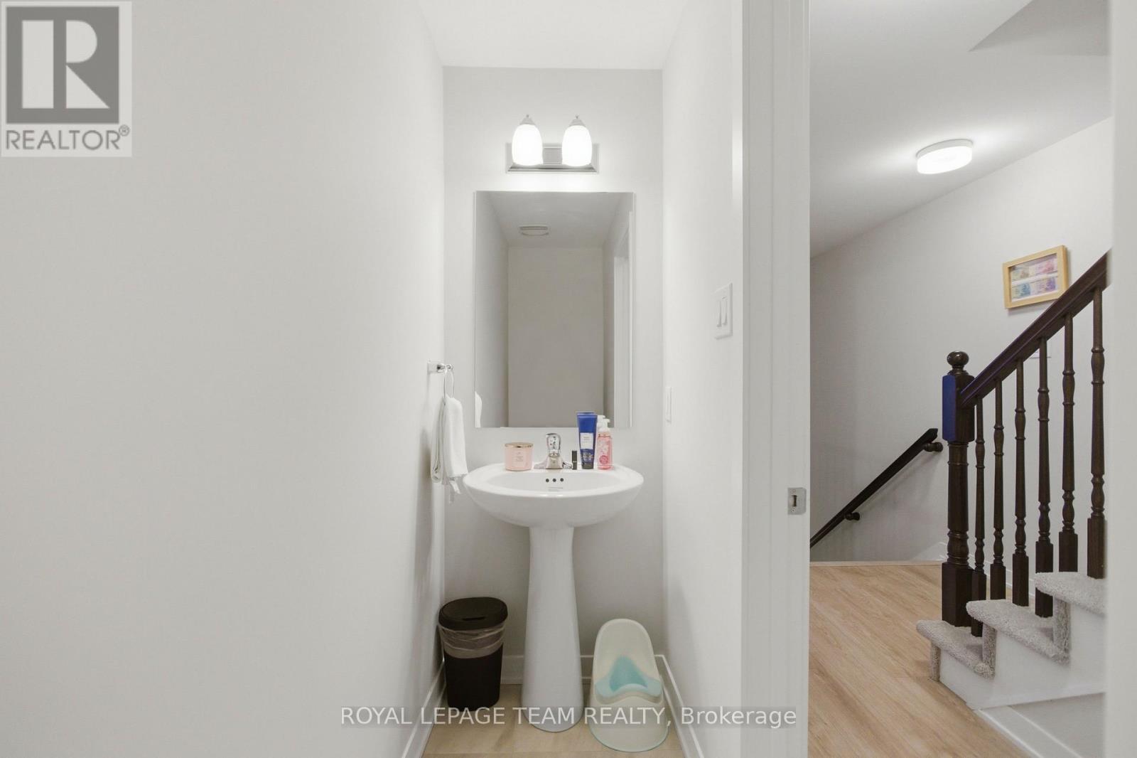 918 PARNIAN PRIVATE, Ottawa, Ontario, K2J7K6 — Photo 9