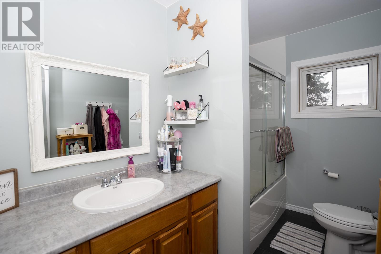 268 Leslie AVE, Thunder Bay, Ontario, P7A1W6 — Photo 11
