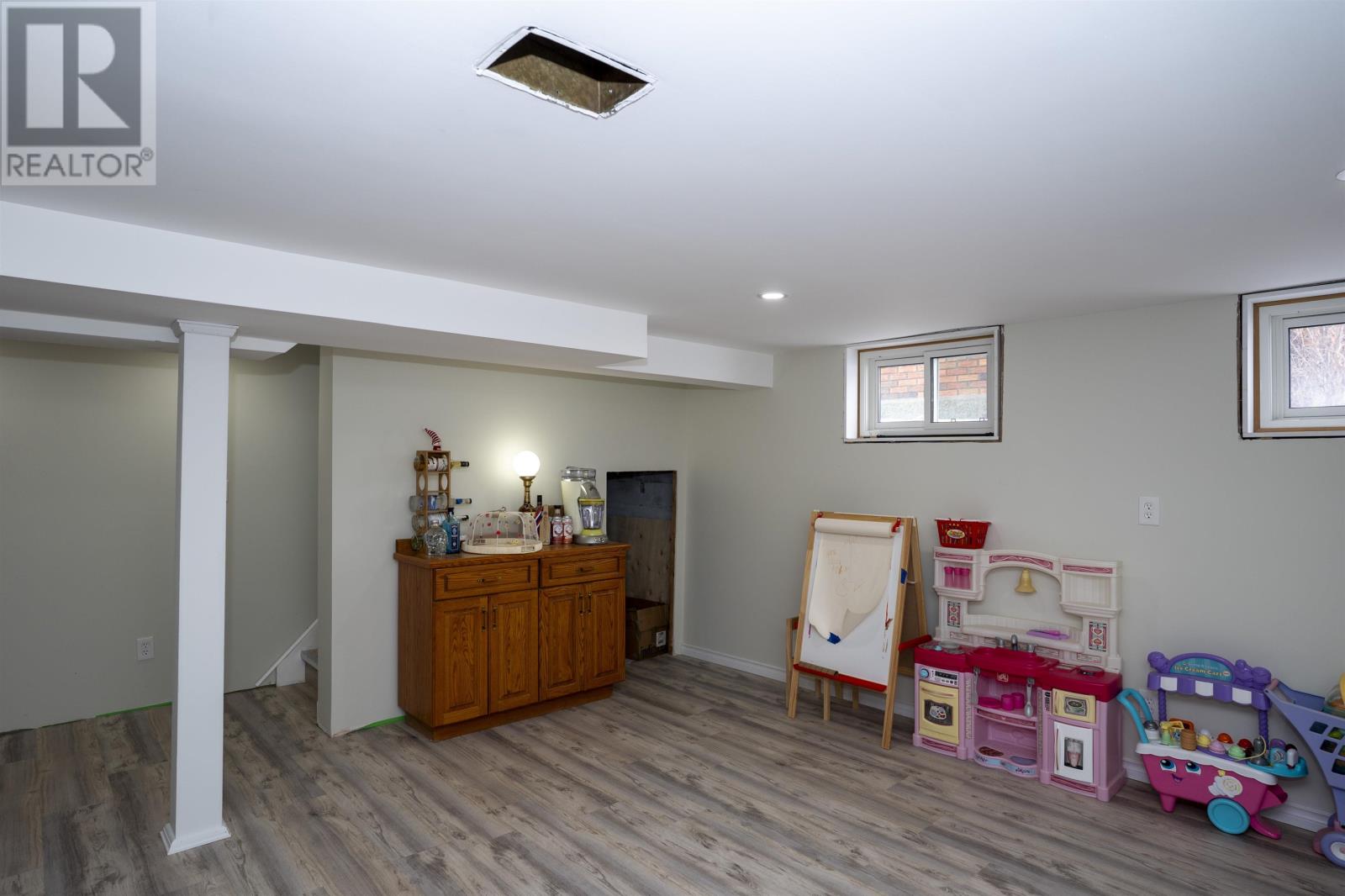 268 Leslie AVE, Thunder Bay, Ontario, P7A1W6 — Photo 19