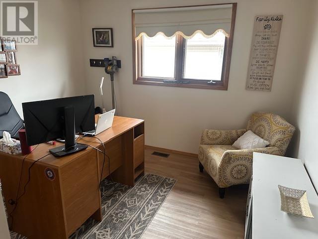 432 Gemstone DR, Thunder Bay, Ontario, P7G1B1 — Photo 10