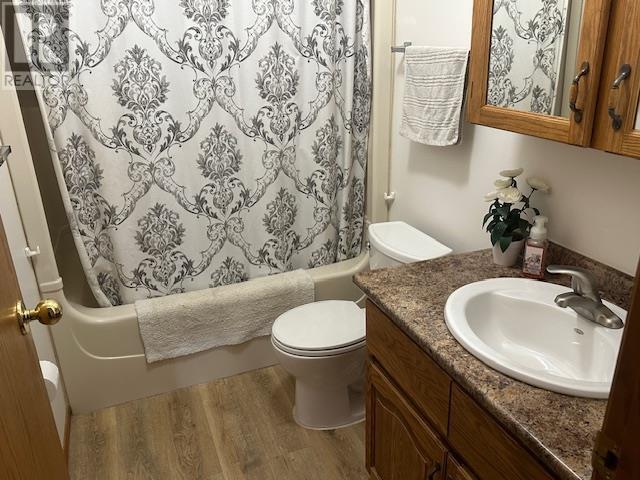 432 Gemstone DR, Thunder Bay, Ontario, P7G1B1 — Photo 12