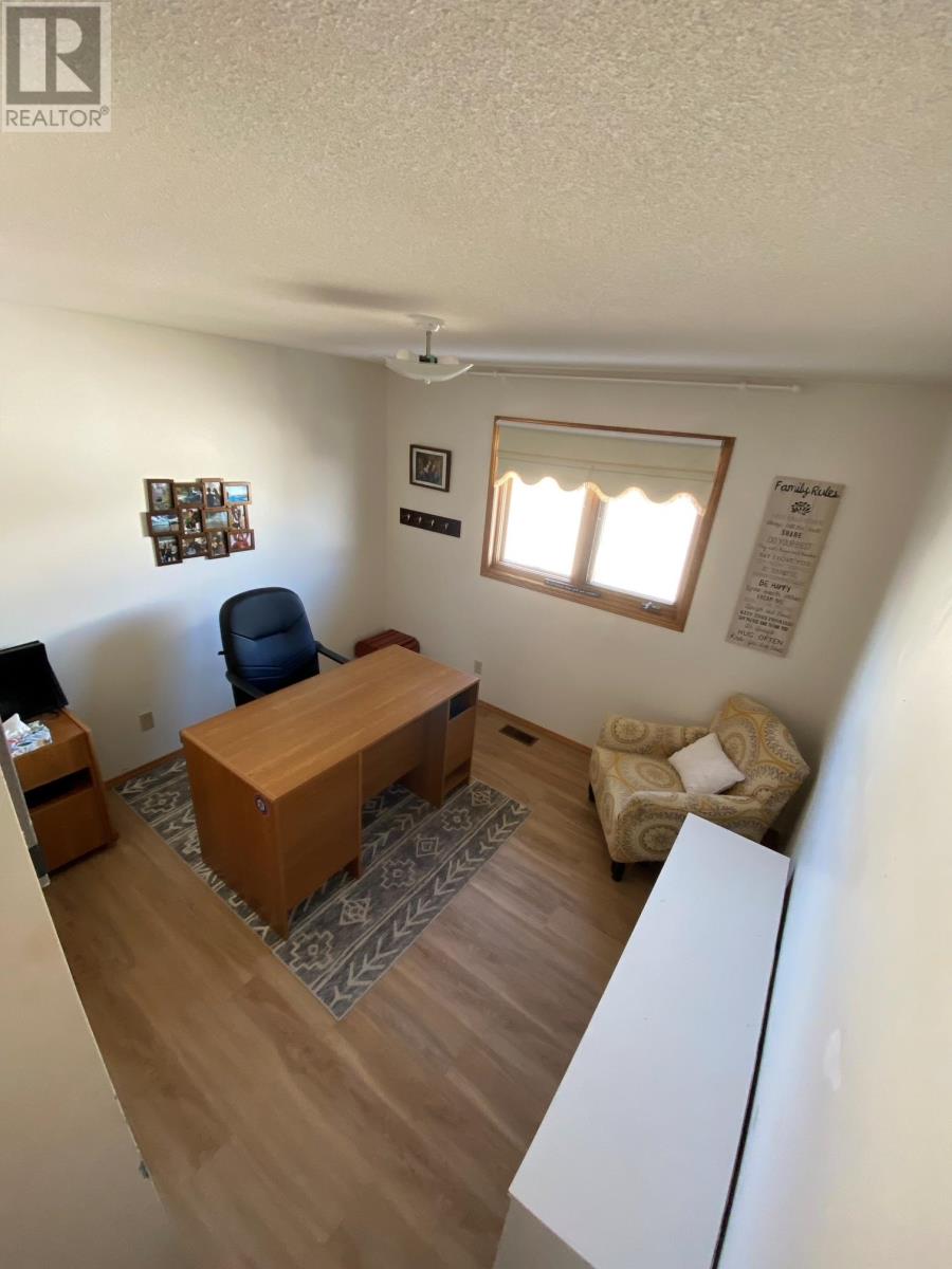 432 Gemstone DR, Thunder Bay, Ontario, P7G1B1 — Photo 7