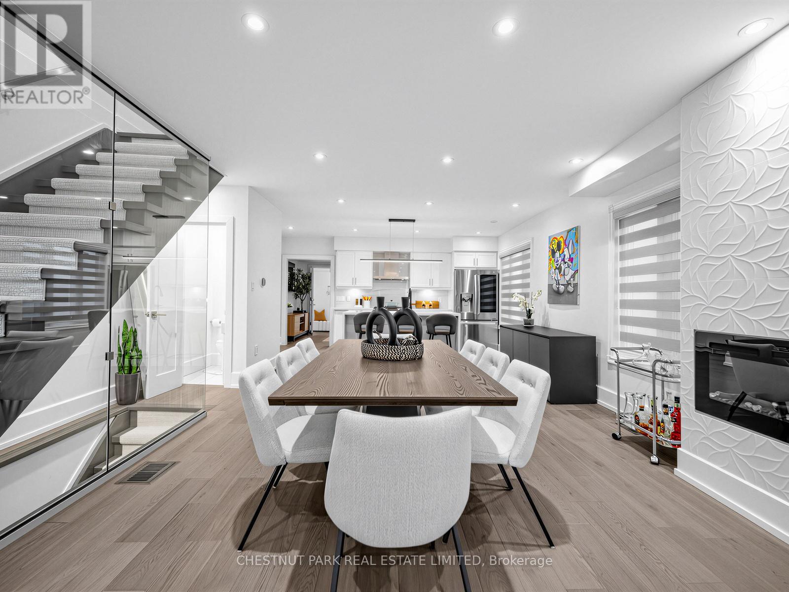 209 ROBINA AVENUE, Toronto (Oakwood Village), Ontario, M6C3Y9 — Photo 10