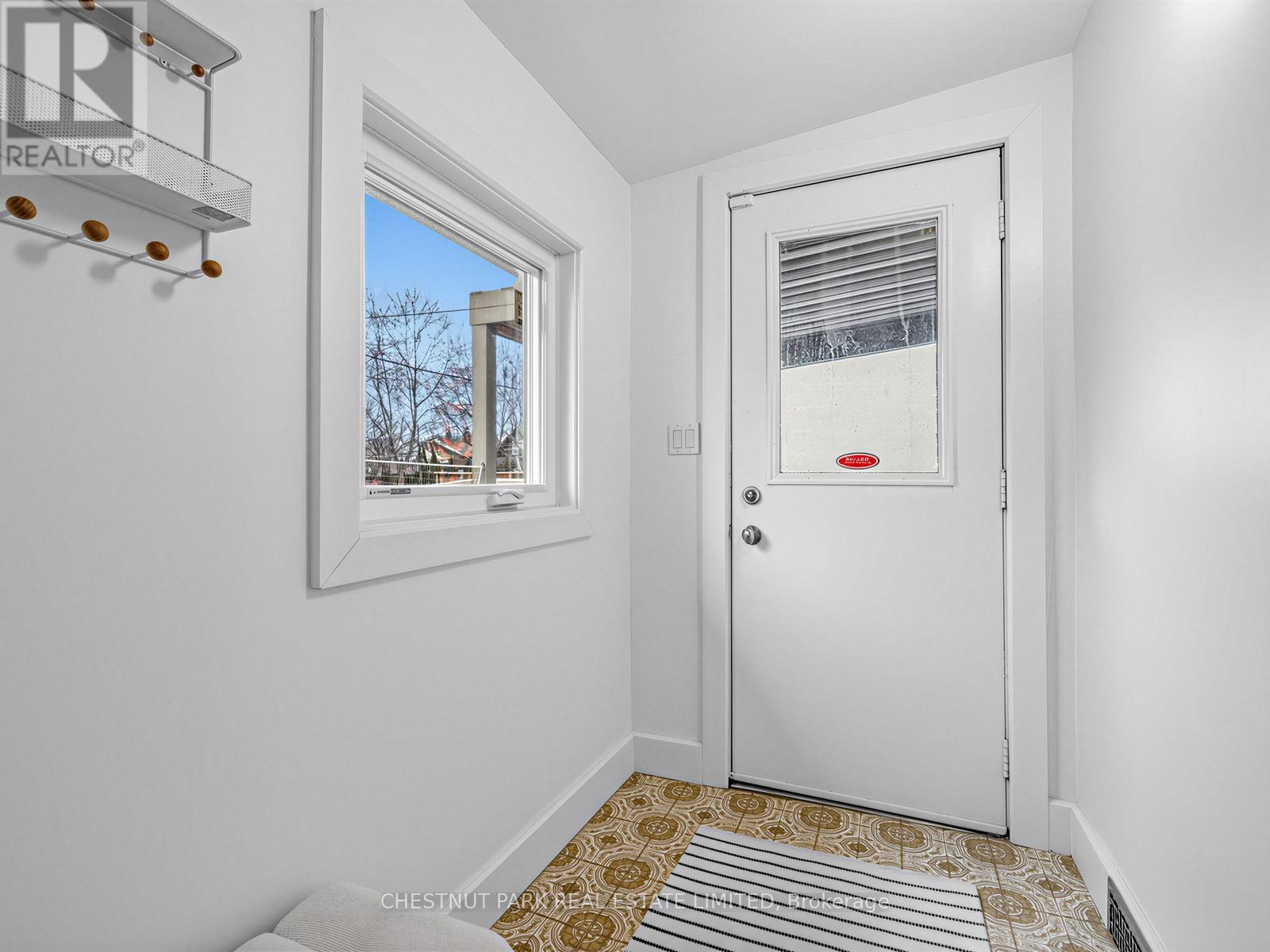 209 ROBINA AVENUE, Toronto (Oakwood Village), Ontario, M6C3Y9 — Photo 19