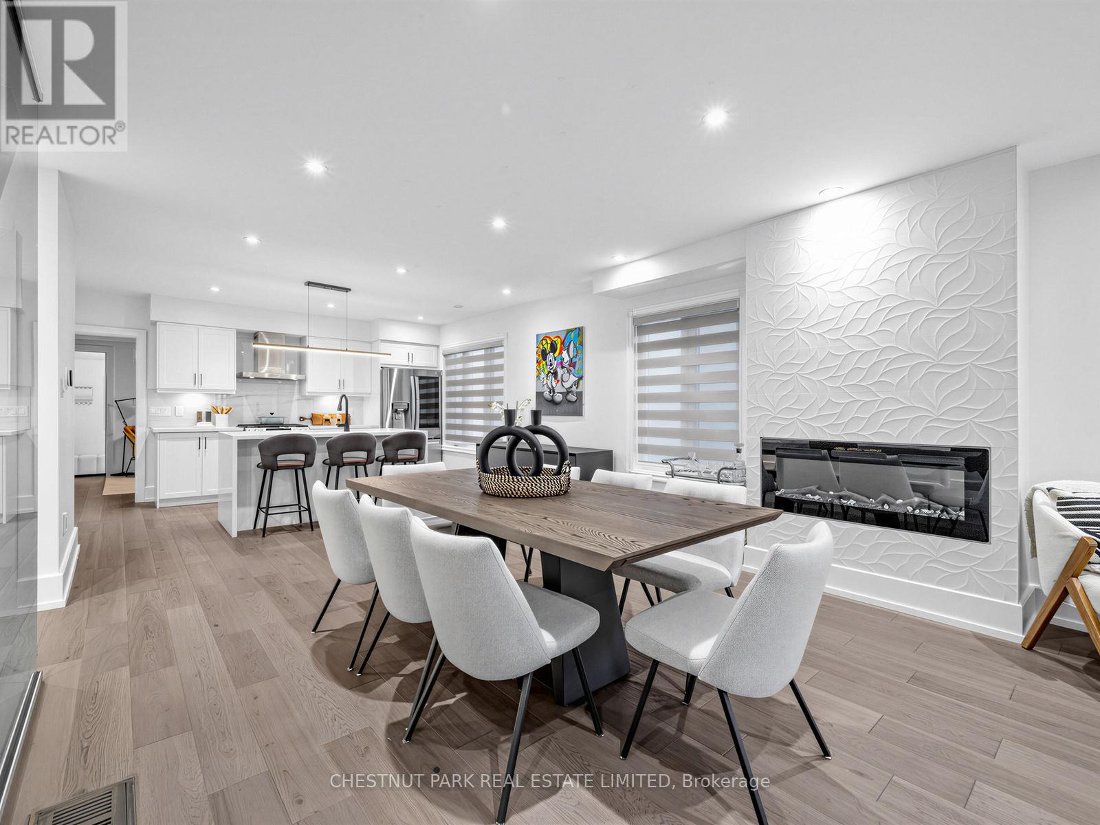 209 ROBINA AVENUE, Toronto (Oakwood Village), Ontario, M6C3Y9 — Photo 8