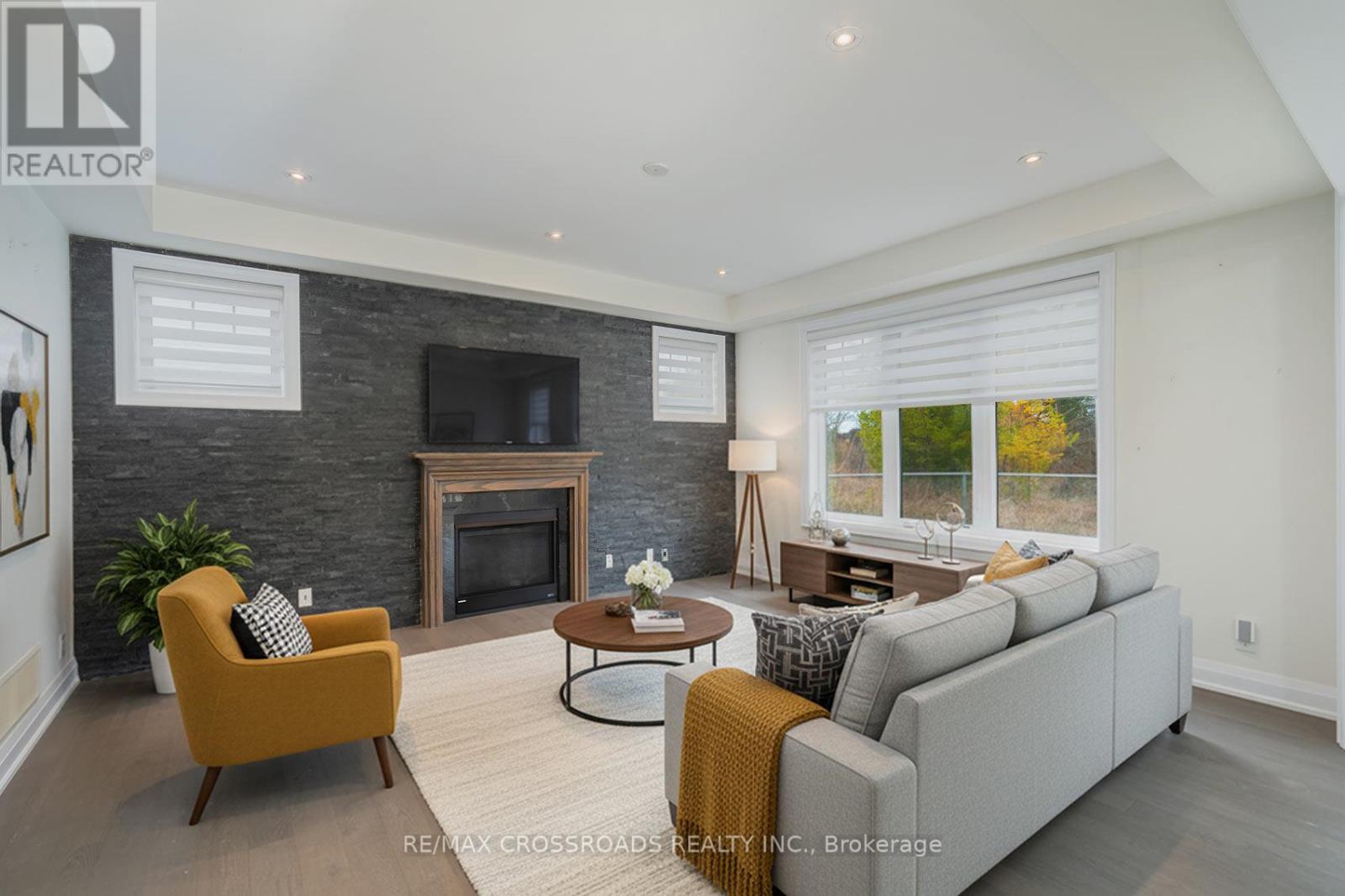 2300 DOBBINTON STREET, Oshawa (Windfields), Ontario, L1L0L3 — Photo 11