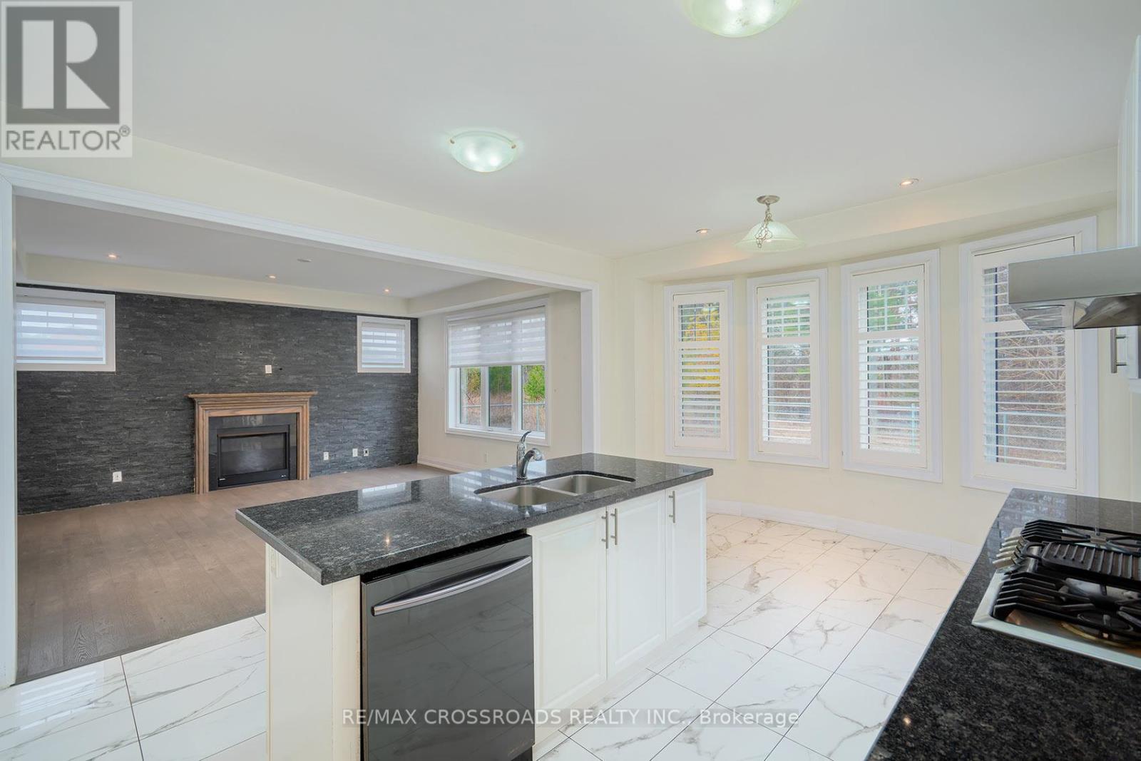 2300 DOBBINTON STREET, Oshawa (Windfields), Ontario, L1L0L3 — Photo 13