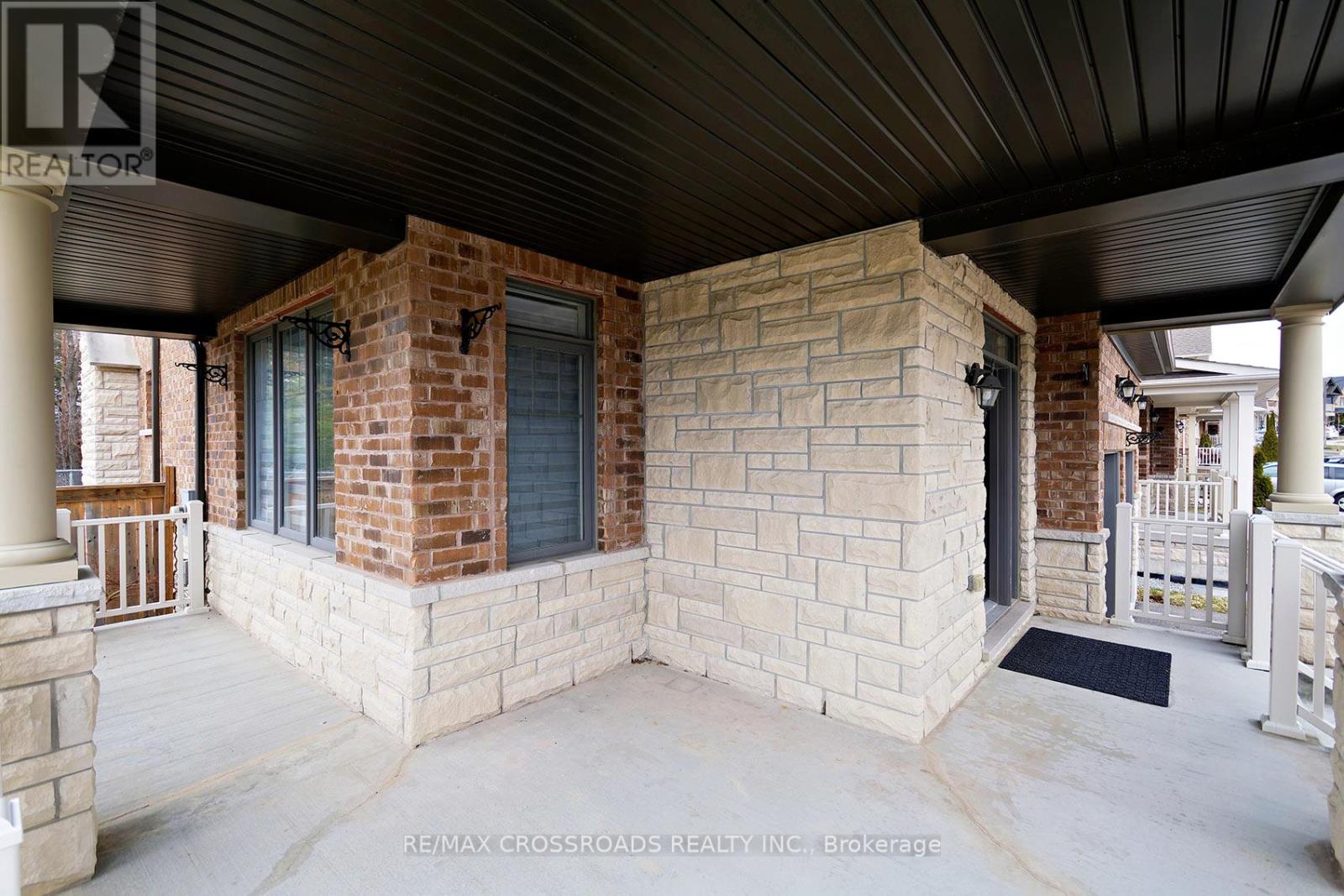 2300 DOBBINTON STREET, Oshawa (Windfields), Ontario, L1L0L3 — Photo 5