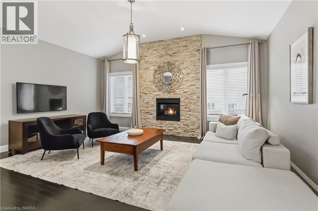 54 NIGHTINGALE Drive, Brantford, Ontario, N3T0G3 — Photo 6