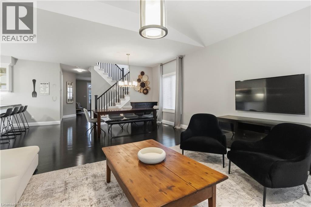 54 NIGHTINGALE Drive, Brantford, Ontario, N3T0G3 — Photo 8