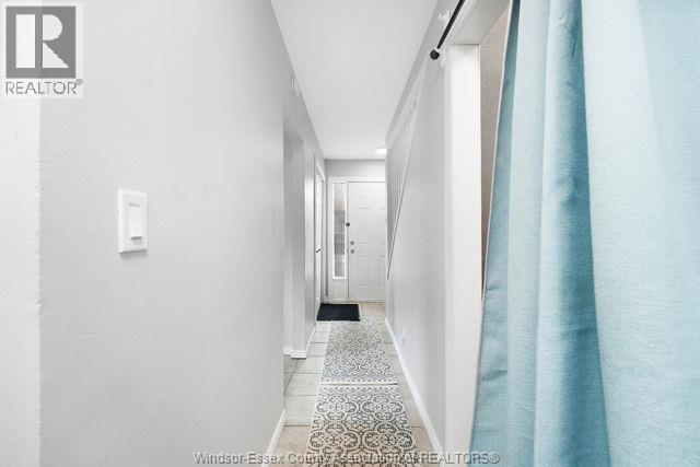 8665 DARLINGTON CRESCENT, Windsor, Ontario, N8S4M5 — Photo 3