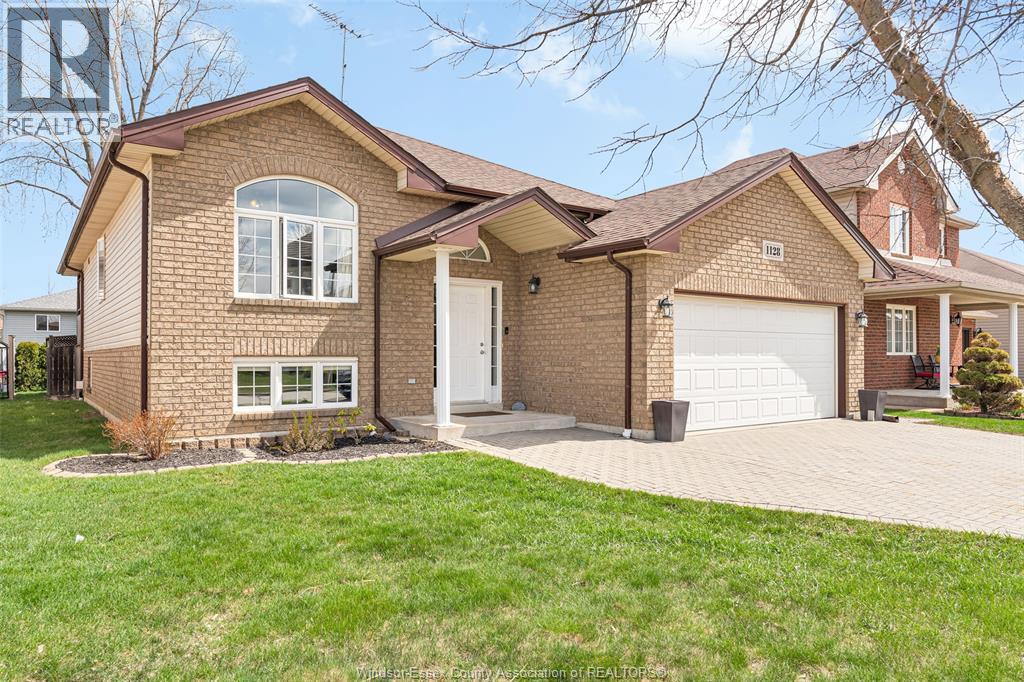 1128 FREDERICA, Windsor, Ontario, N8P1V9 — Photo 2