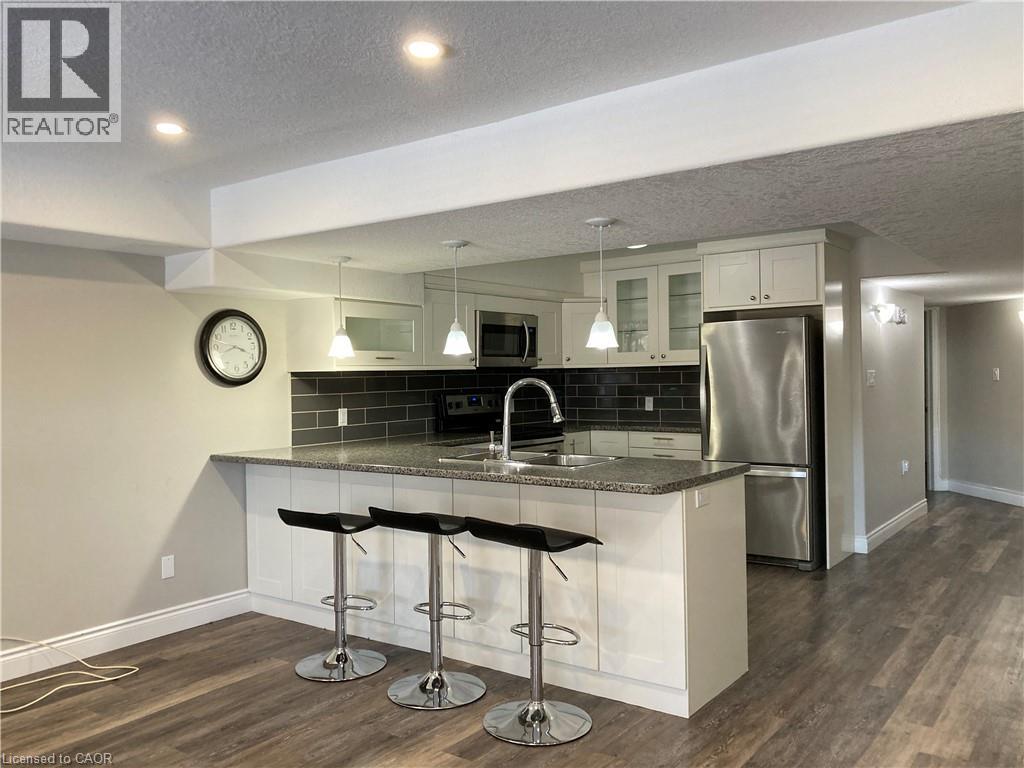 71 JANINE Street Unit# LOWER LEVEL, Kitchener, Ontario, N2A4M1 — Photo 9