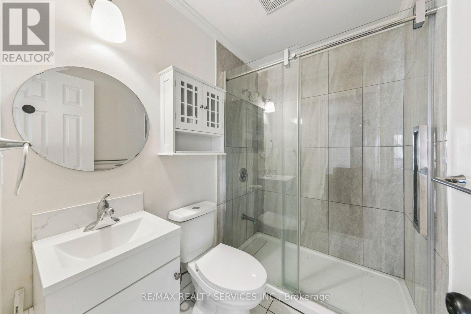 4 BURT DRIVE, Brampton (Northwood Park), Ontario, L6X3H6 — Photo 15