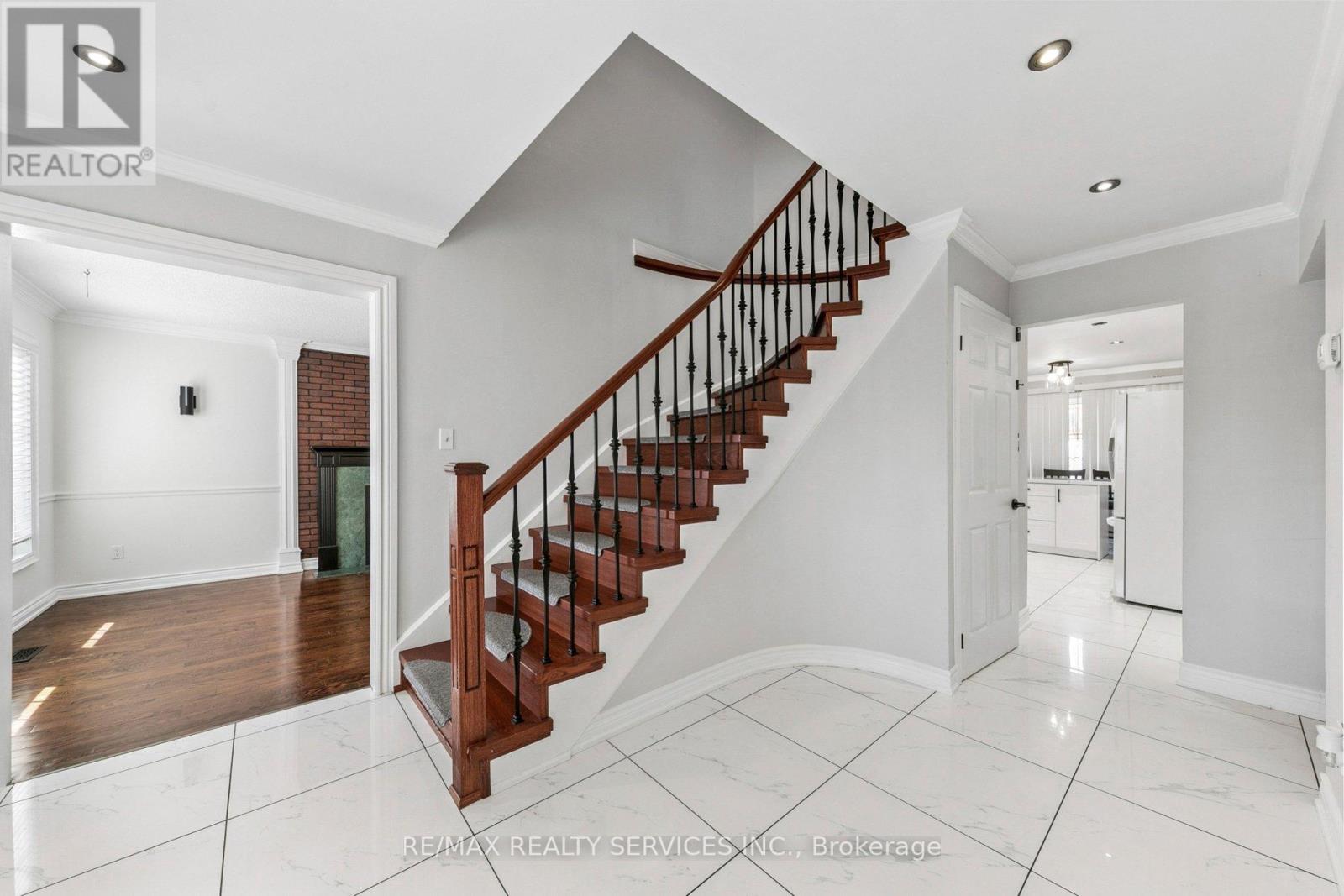 4 BURT DRIVE, Brampton (Northwood Park), Ontario, L6X3H6 — Photo 18