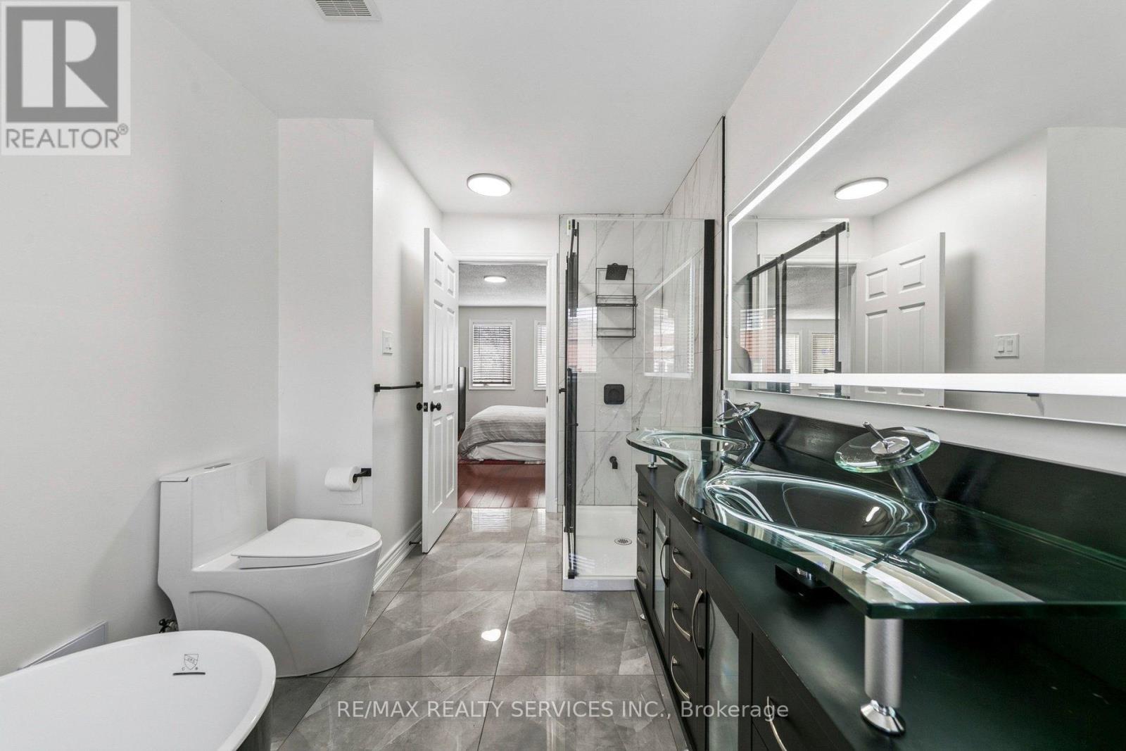 4 BURT DRIVE, Brampton (Northwood Park), Ontario, L6X3H6 — Photo 25