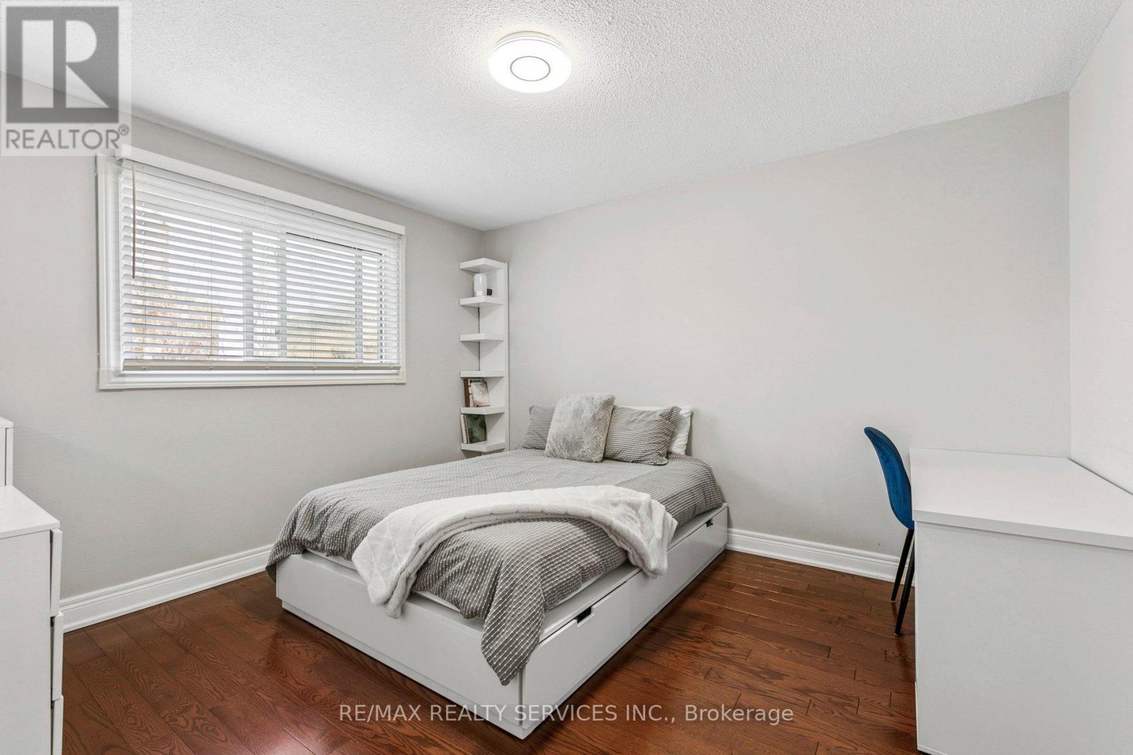 4 BURT DRIVE, Brampton (Northwood Park), Ontario, L6X3H6 — Photo 28