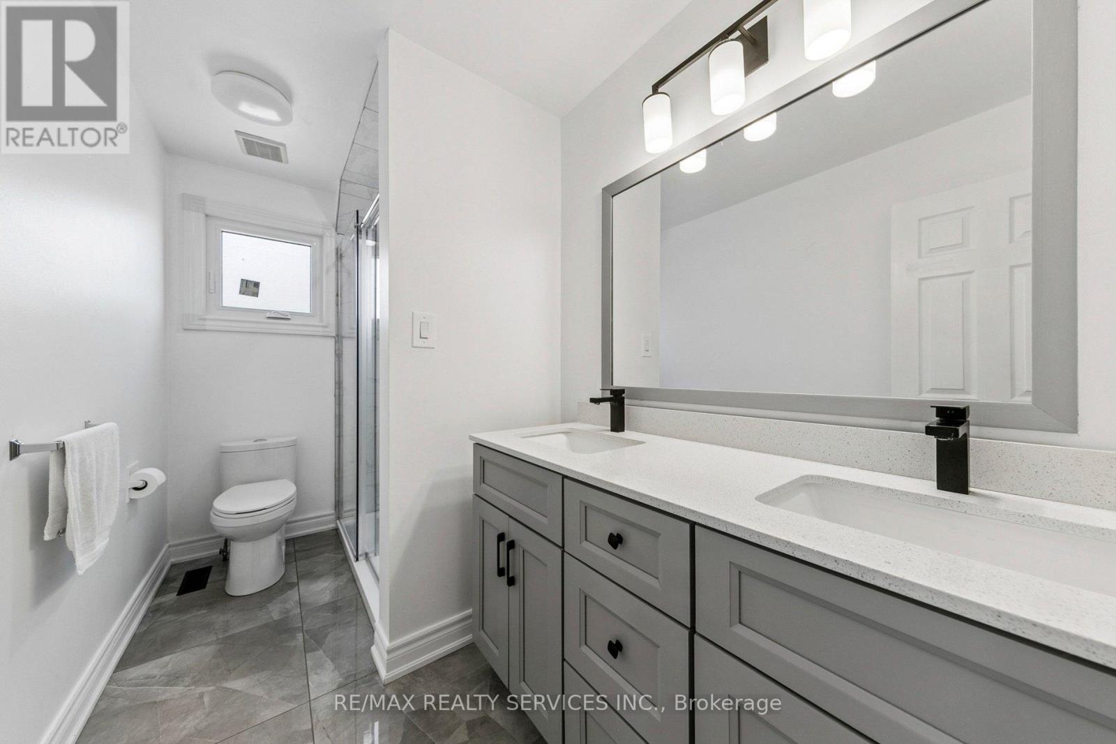 4 BURT DRIVE, Brampton (Northwood Park), Ontario, L6X3H6 — Photo 30