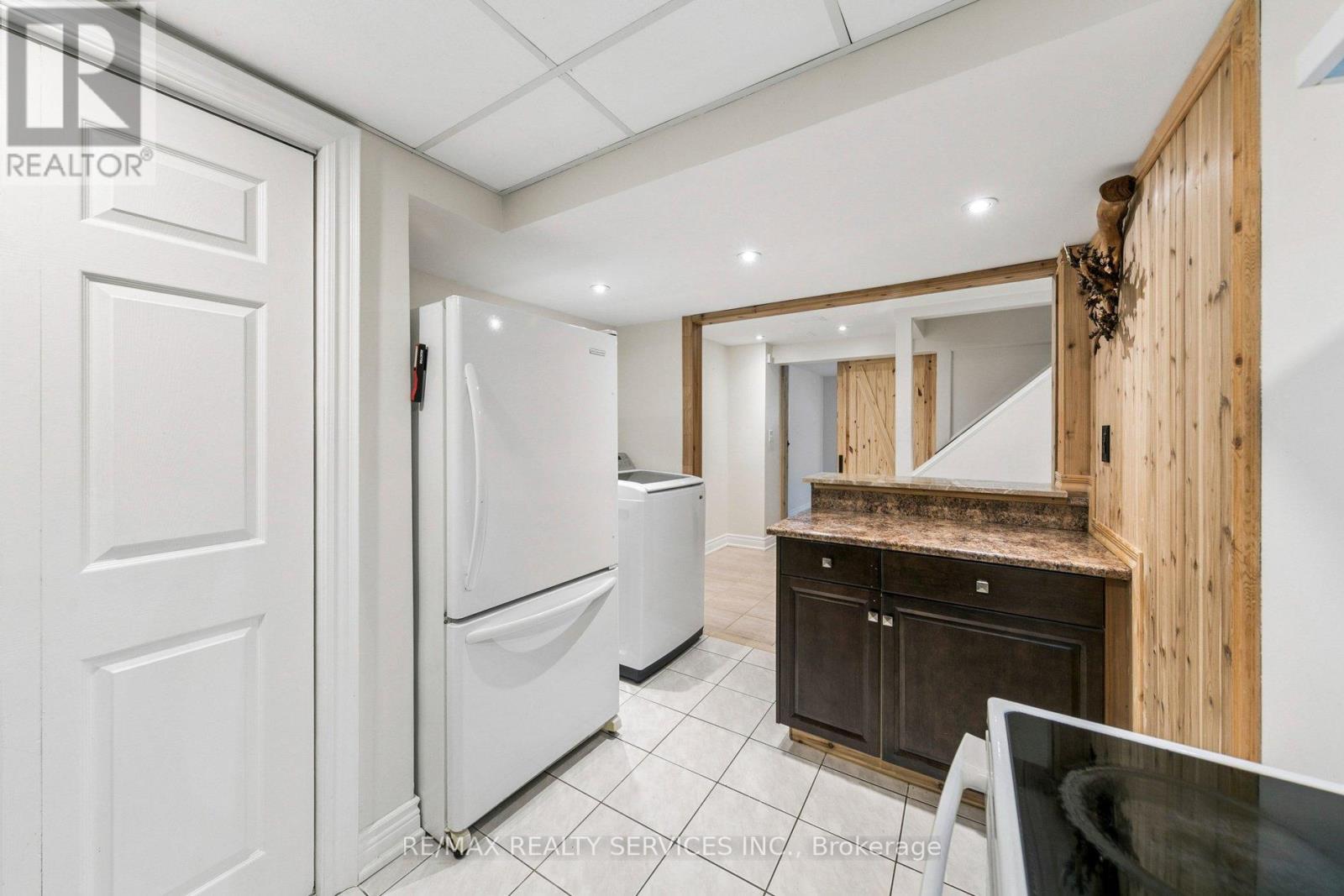 4 BURT DRIVE, Brampton (Northwood Park), Ontario, L6X3H6 — Photo 35