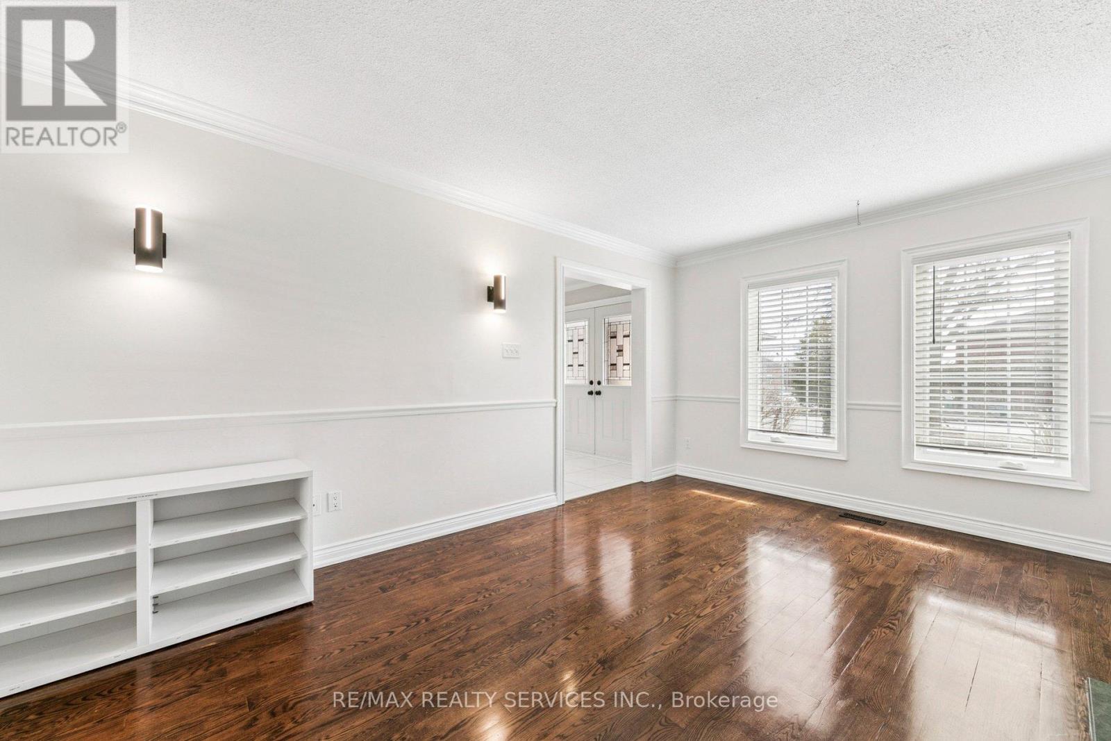 4 BURT DRIVE, Brampton (Northwood Park), Ontario, L6X3H6 — Photo 6