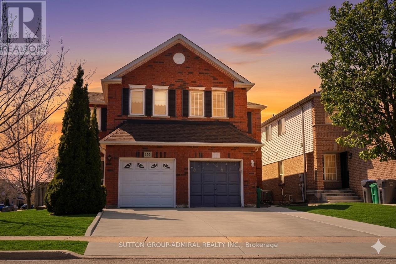 129 WILLOW PARK DRIVE, Brampton (Sandringham-Wellington), Ontario, L6R2N3 — Photo 2