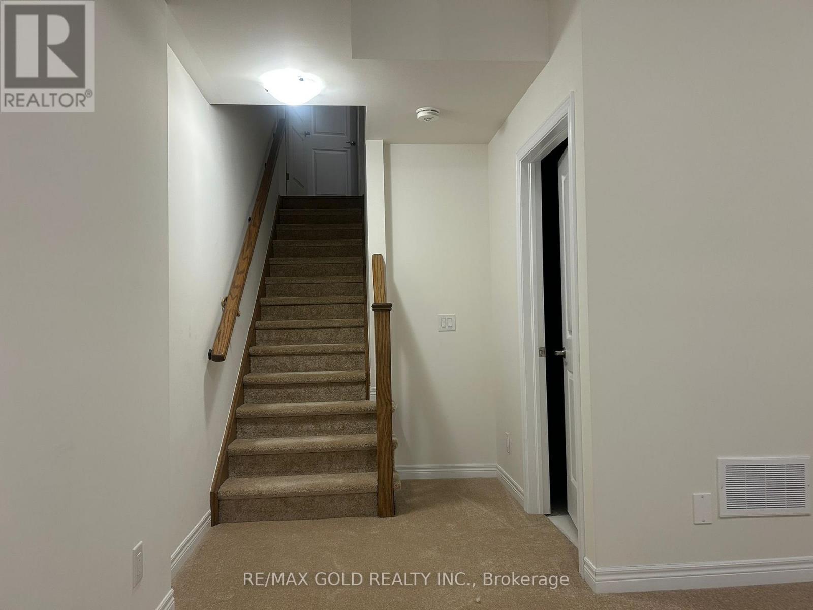 203 BROADACRE DRIVE, Kitchener, Ontario, N2R0S6 — Photo 33