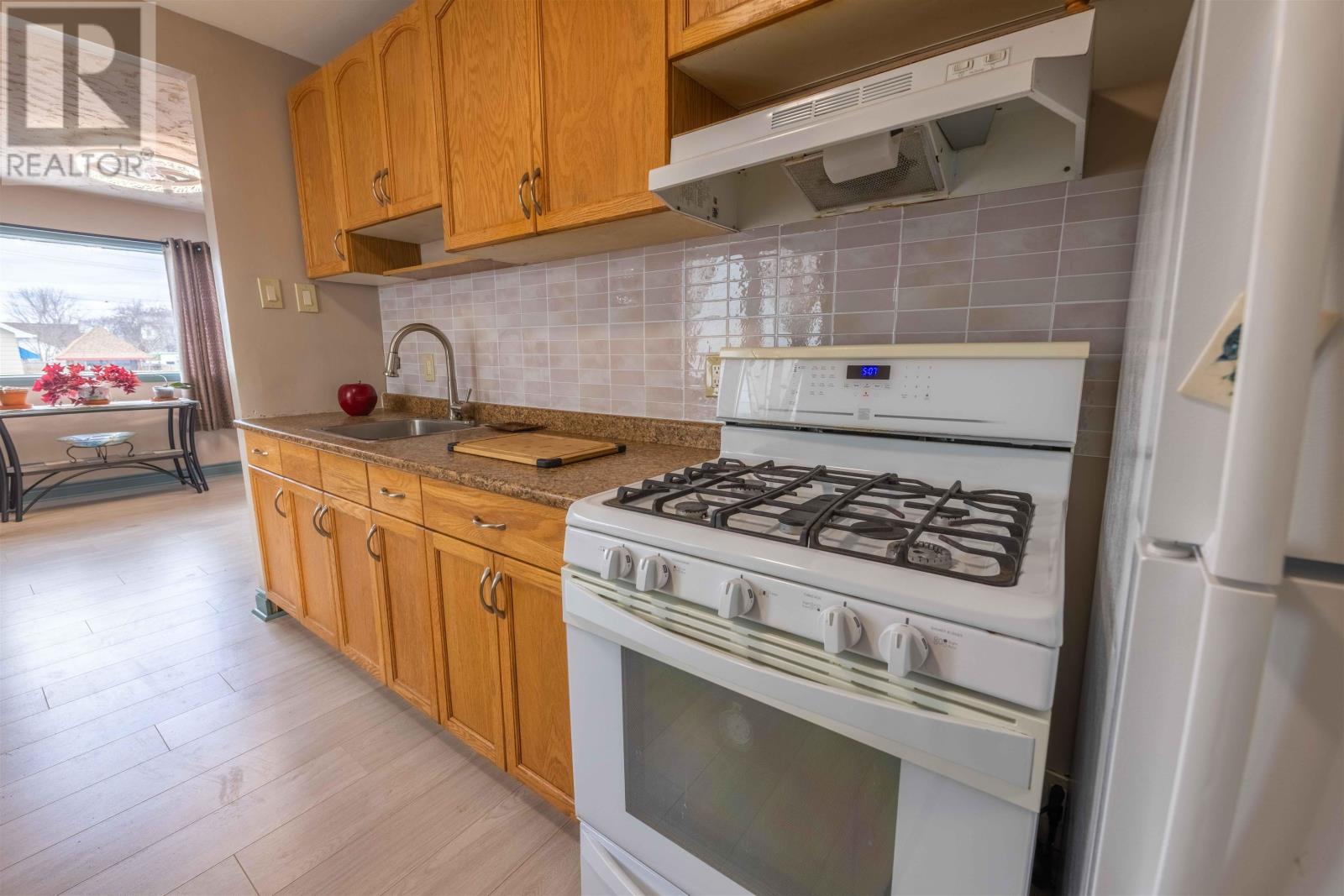 608 Gore ST W, Thunder Bay, Ontario, P7E3S3 — Photo 6