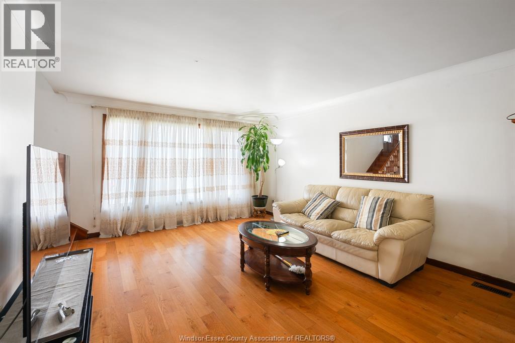 2563 ROSSINI BOULEVARD, Windsor, Ontario, N8W4R2 — Photo 17