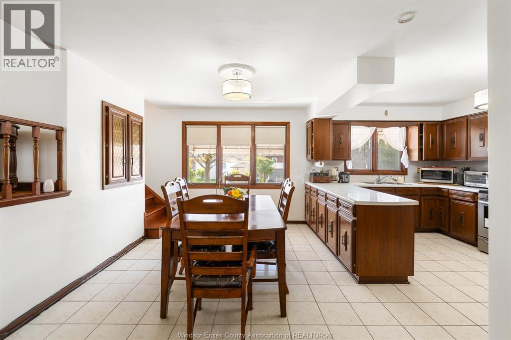 2563 ROSSINI BOULEVARD, Windsor, Ontario, N8W4R2 — Photo 22