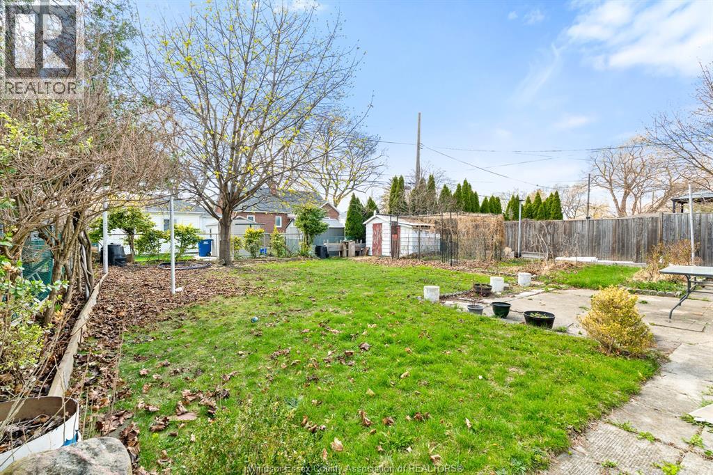 2563 ROSSINI BOULEVARD, Windsor, Ontario, N8W4R2 — Photo 5