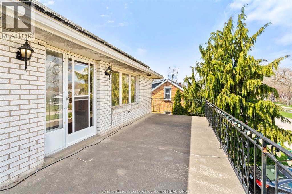 2563 ROSSINI BOULEVARD, Windsor, Ontario, N8W4R2 — Photo 7
