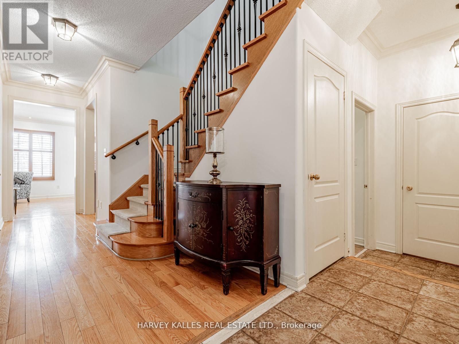 12 BARBERRY CRESCENT, Richmond Hill (Oak Ridges), Ontario, L4E4S5 — Photo 8