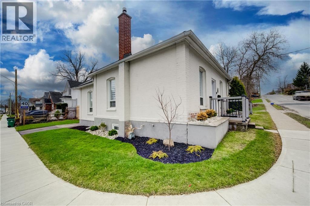 19 CEDAR Street, Cambridge, Ontario, N1S1T8 — Photo 4