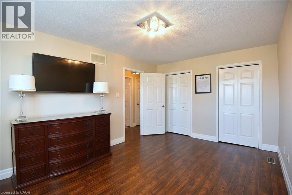 2206 DONALD Road, Burlington, Ontario, L7M3R9 — Photo 11