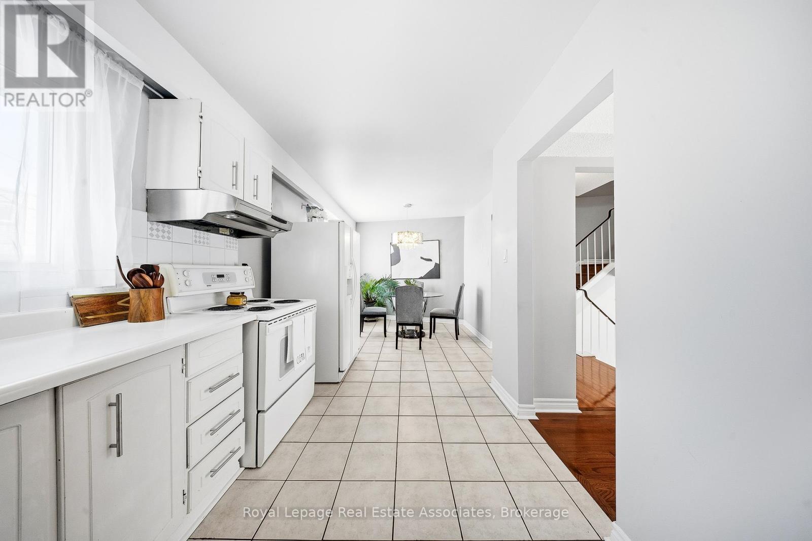 111 - 2315 BROMSGROVE ROAD, Mississauga (Clarkson), Ontario, L5J4A6 — Photo 10