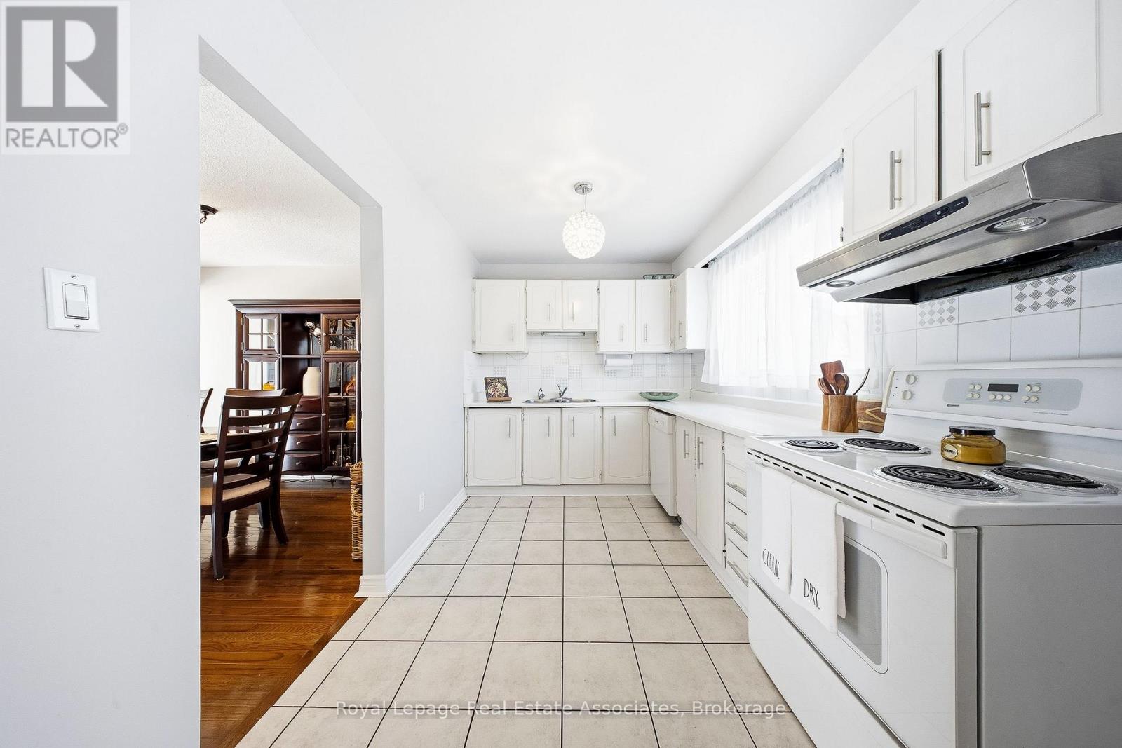 111 - 2315 BROMSGROVE ROAD, Mississauga (Clarkson), Ontario, L5J4A6 — Photo 8