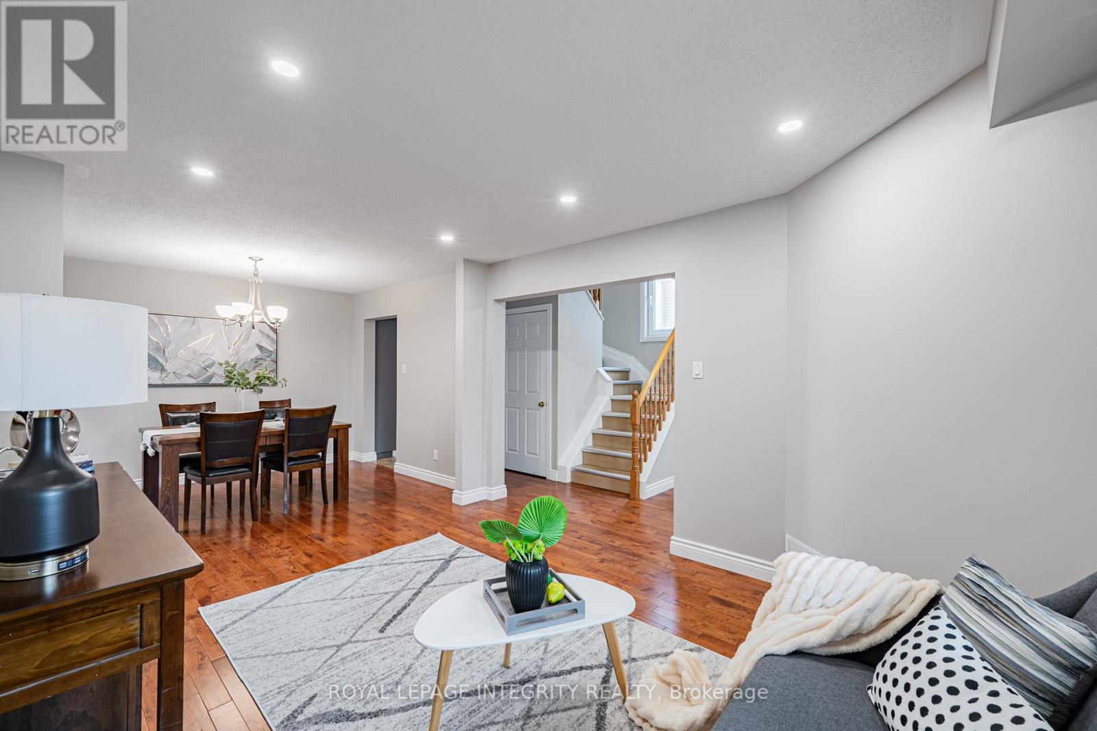 21 QUEENSBURY DRIVE, Ottawa, Ontario, K2J4L7 — Photo 16