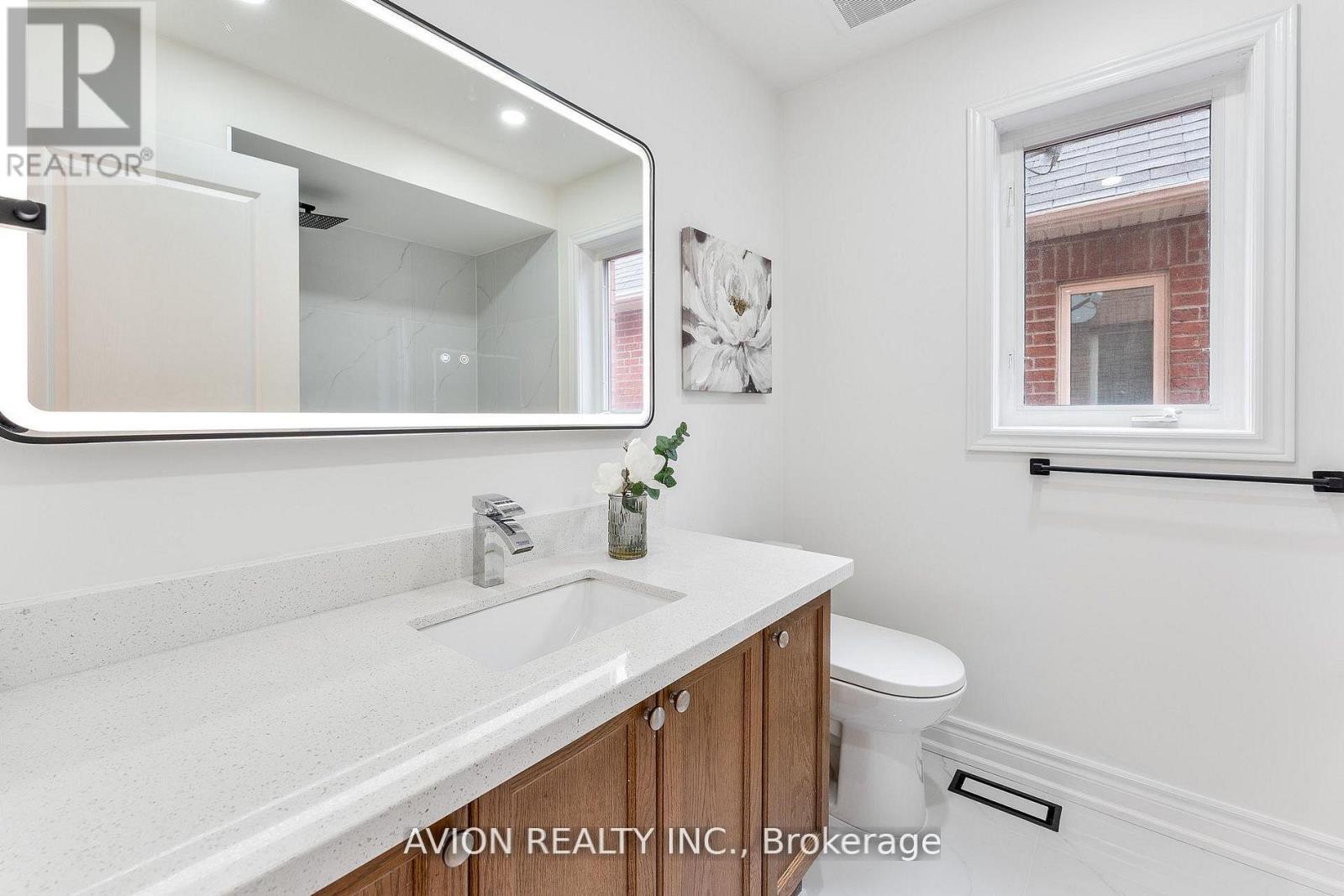 33 BROCKDALE STREET, Richmond Hill (Oak Ridges), Ontario, L4E4W1 — Photo 24