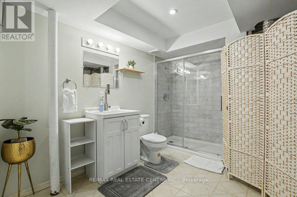 32 MARISA STREET, Kitchener, Ontario, N2K3V8 — Photo 33