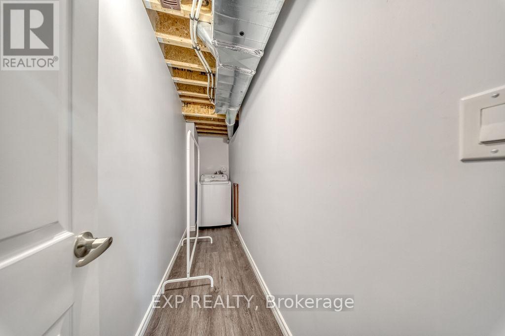 33 KARL WILLIAMS LANE, Markham (Rouge Fairways), Ontario, L3S0C7 — Photo 32