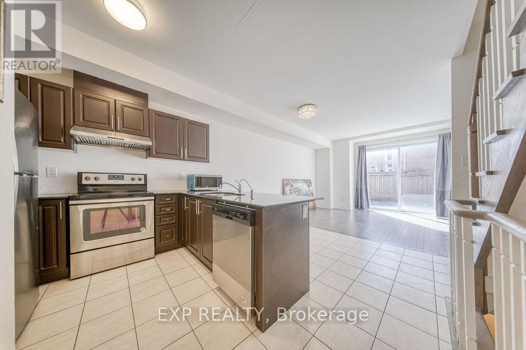 33 KARL WILLIAMS LANE, Markham (Rouge Fairways), Ontario, L3S0C7 — Photo 4