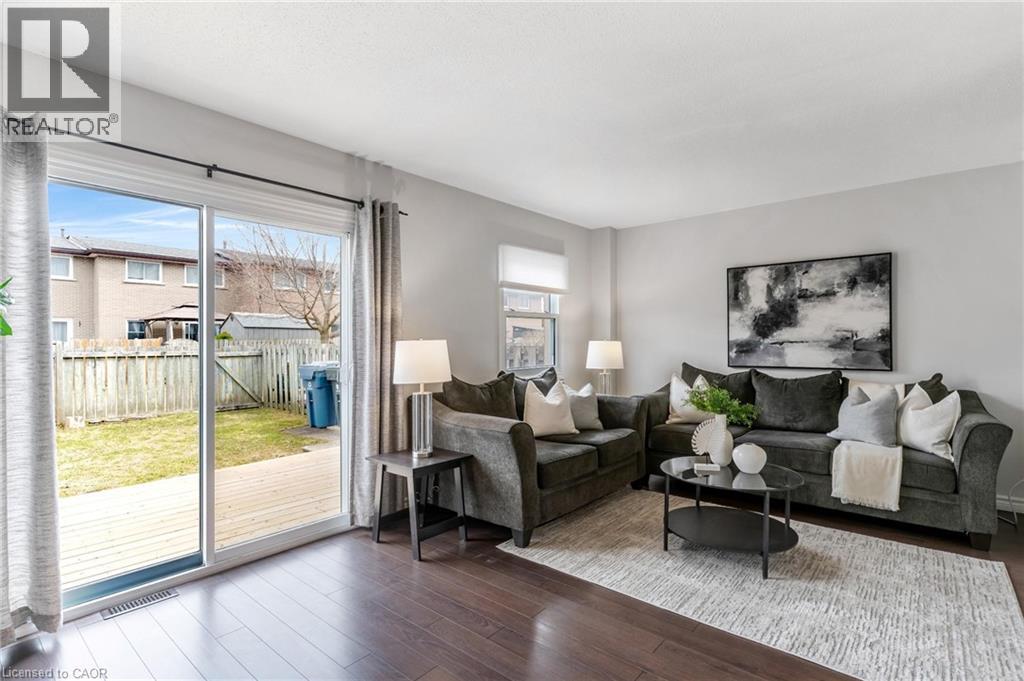 441 VICTORIA Road N, Guelph, Ontario, N1E5J9 — Photo 4