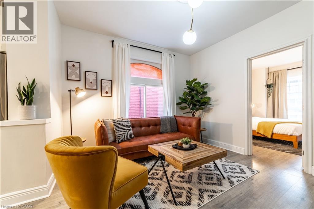 19 CENTURY Street, Hamilton, Ontario, L8L1V7 — Photo 4