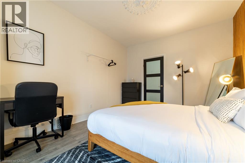 19 CENTURY Street, Hamilton, Ontario, L8L1V7 — Photo 8