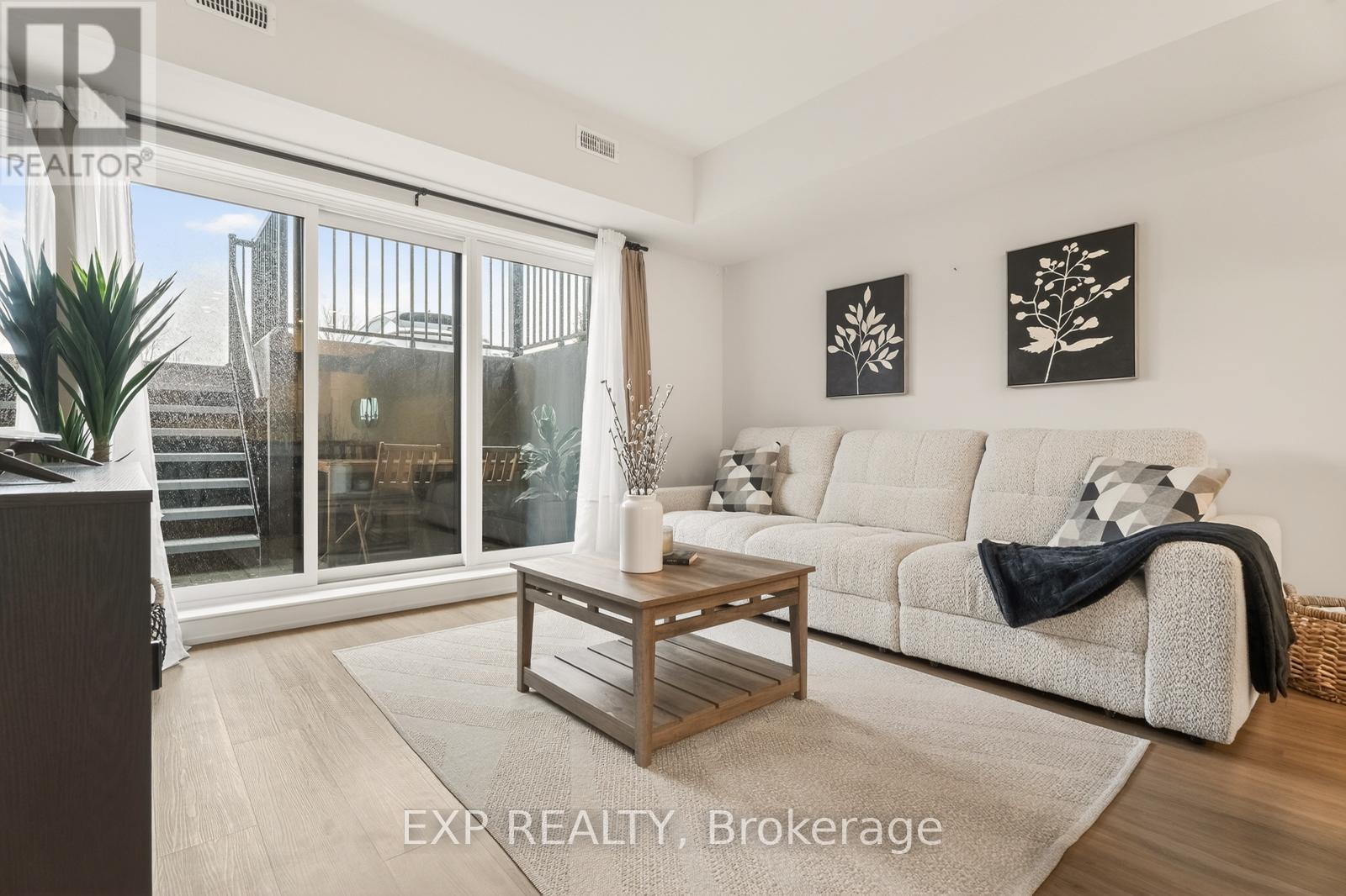 D - 810 ROGER GRIFFITHS AVENUE, Ottawa, Ontario, K2S3A9 — Photo 7