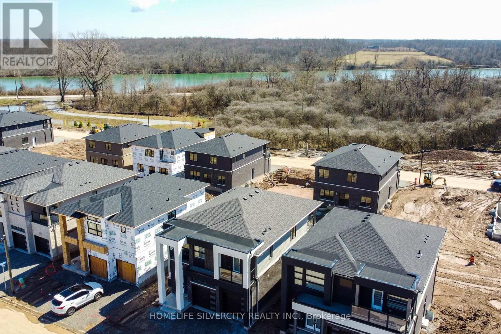 6454 SUNSHINE COMMON, Niagara Falls (Marineland), Ontario, L2G0E4 — Photo 4