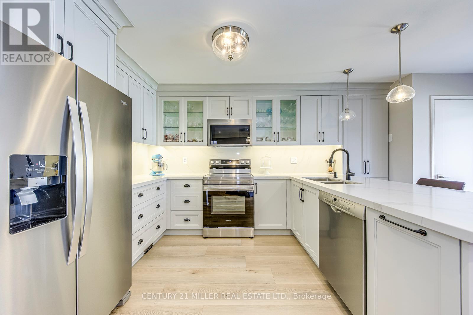 215 ROXTON ROAD, Oakville (RO River Oaks), Ontario, L6H6M9 — Photo 14