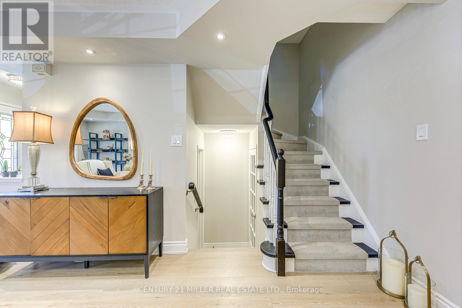 215 ROXTON ROAD, Oakville (RO River Oaks), Ontario, L6H6M9 — Photo 19