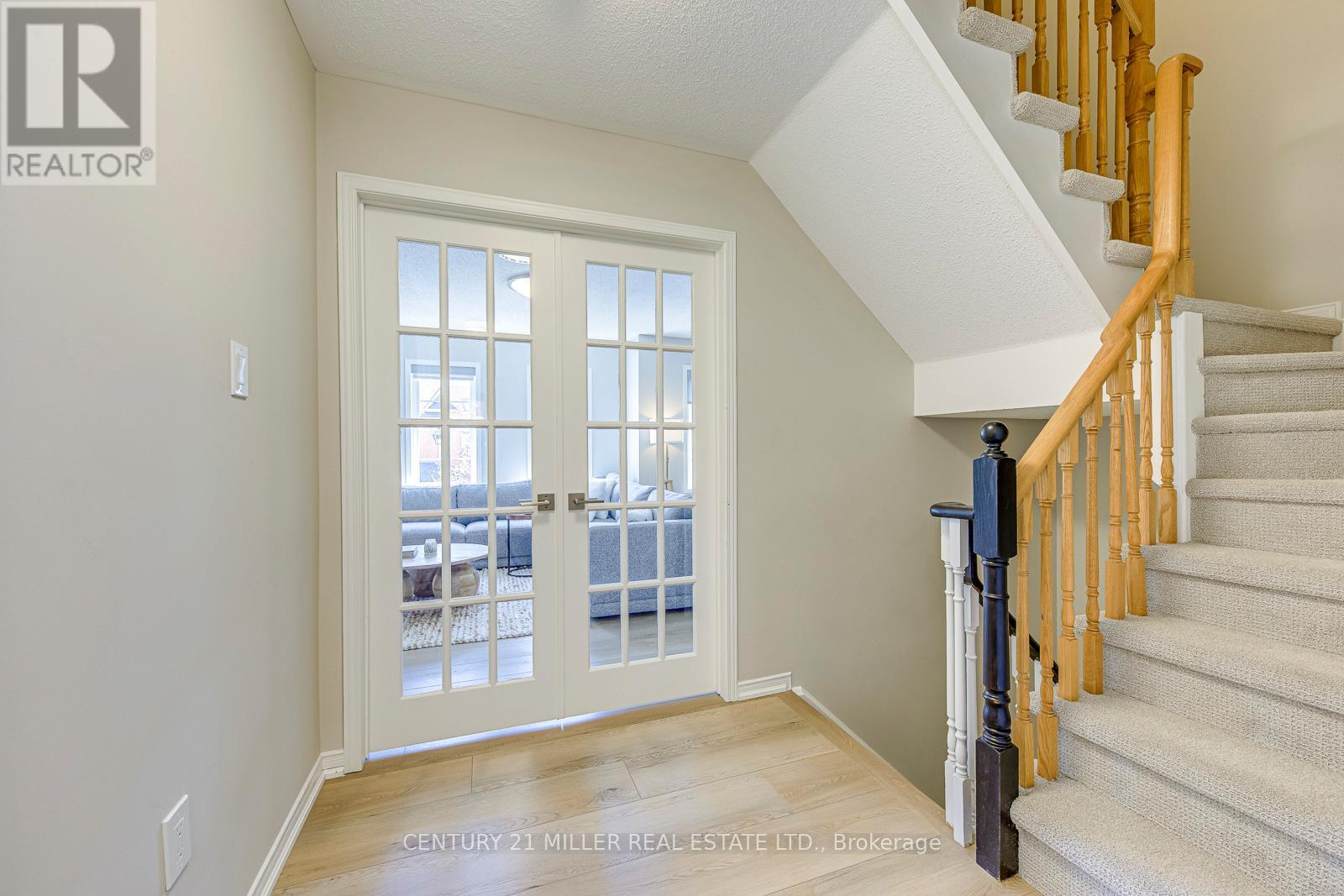 215 ROXTON ROAD, Oakville (RO River Oaks), Ontario, L6H6M9 — Photo 21