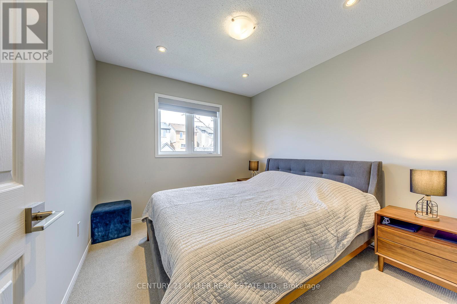 215 ROXTON ROAD, Oakville (RO River Oaks), Ontario, L6H6M9 — Photo 26